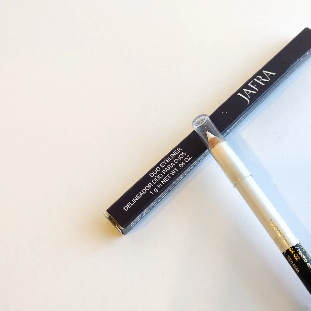 Jafra DUO BLACK / WHITE Eyeliner Pencil - Delineador Duo Para Ojos